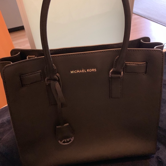 Bag - Picture 3 of 6